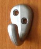 P16 půlvěšák ČERNÝ MAT